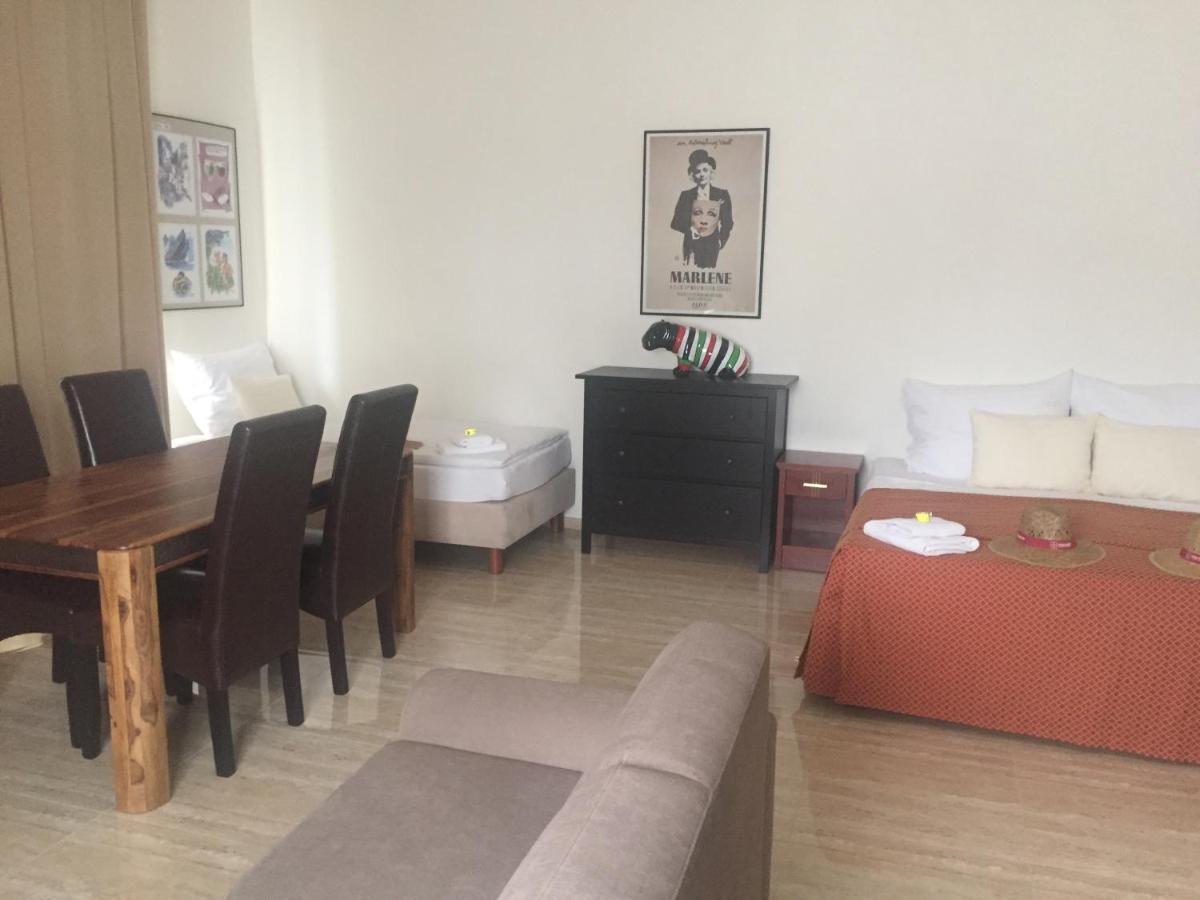Apartman Za Radnici Valtice Exterior foto